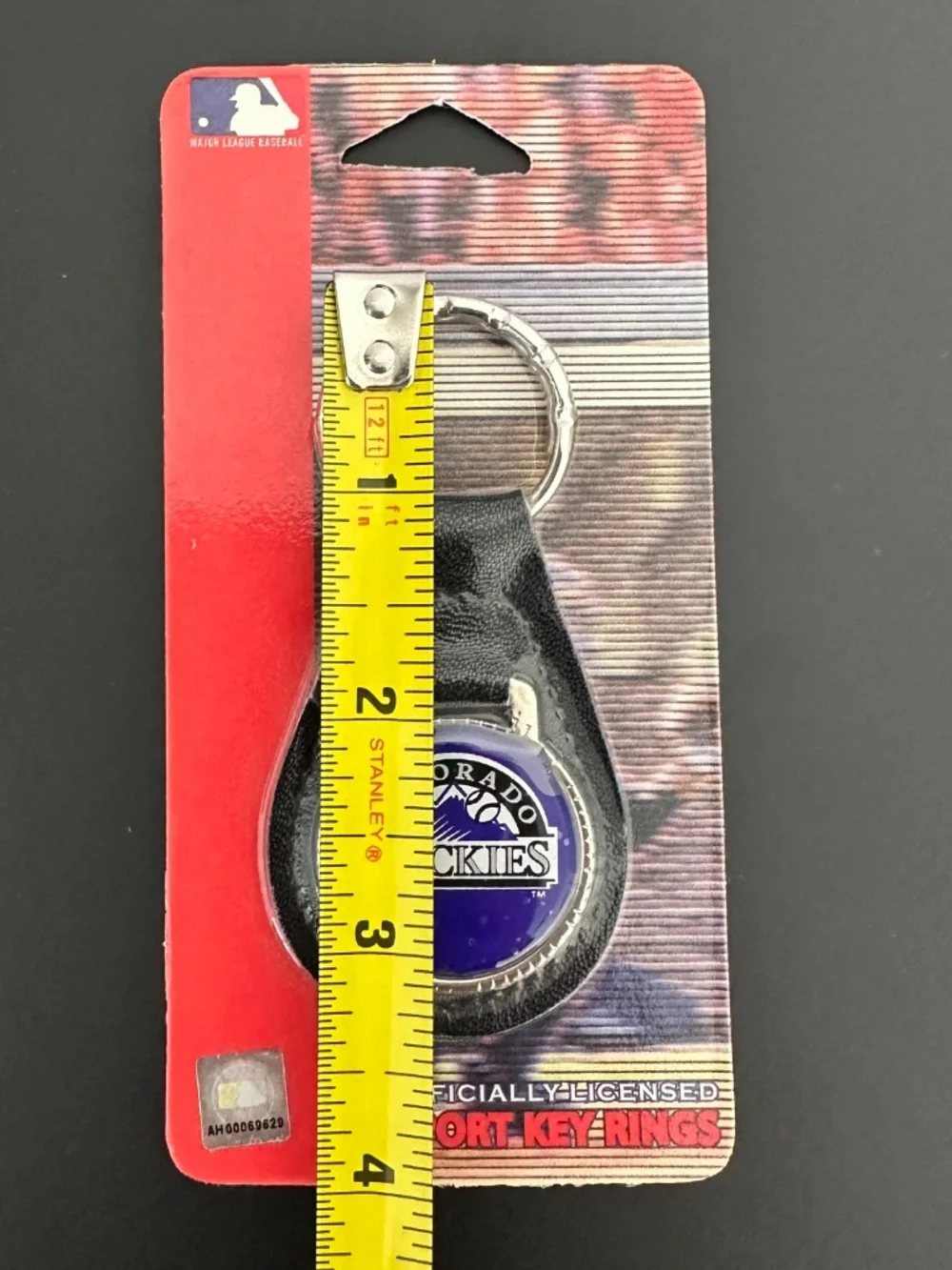 MLB Colorado Rockies Key Ring Vintage 2003 Logo Siskiyou Highland Glen Keychain